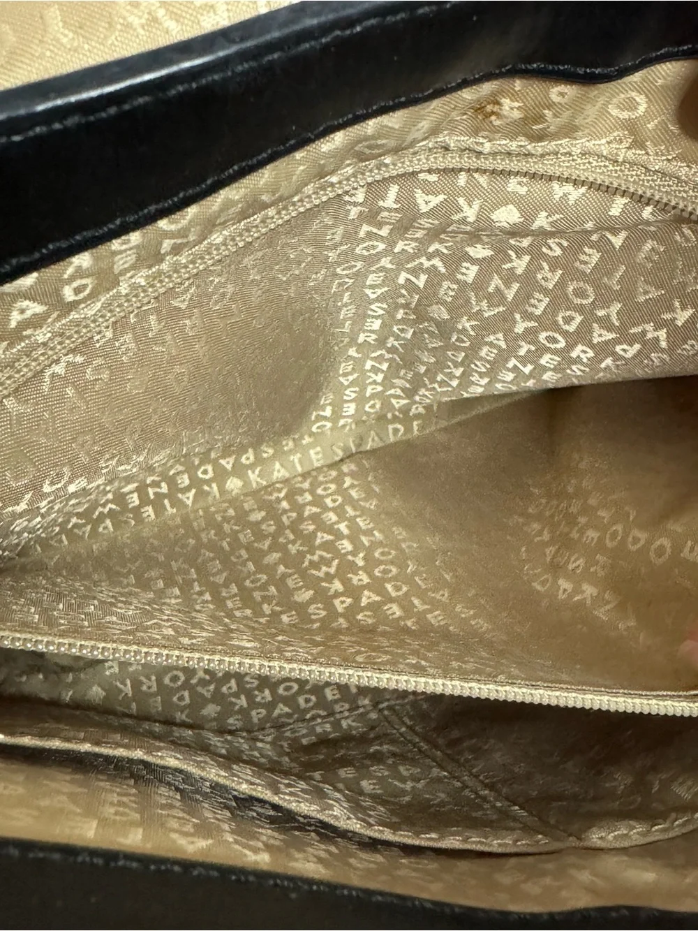 #341 Kate Spade Doreen Bond Street Leather Logo Flap Closure Crossbody Bag